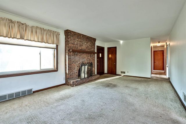 1757 Walton Nicholson Road, Walton, KY 41094