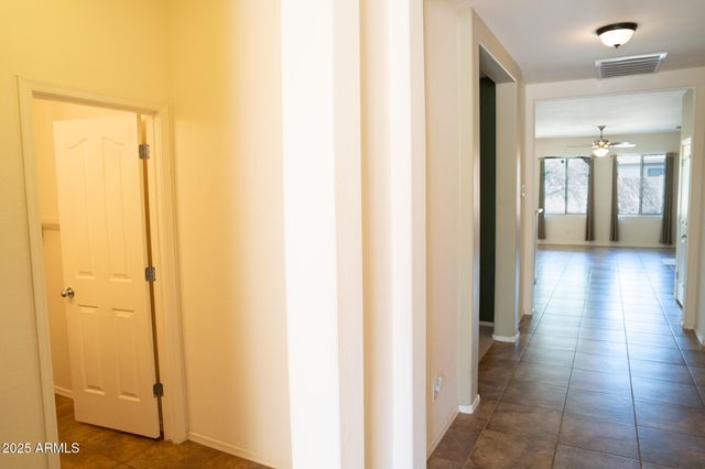 1672 E ELAINE Court, Casa Grande, AZ 85122