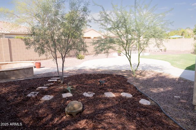 1672 E ELAINE Court, Casa Grande, AZ 85122