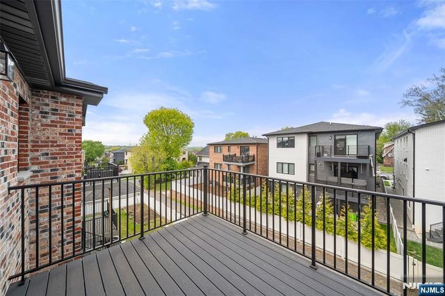 43 Henry Avenue 2FL, Palisades Park, NJ 07650