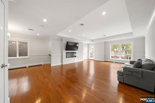 43 Henry Avenue 2FL, Palisades Park, NJ 07650