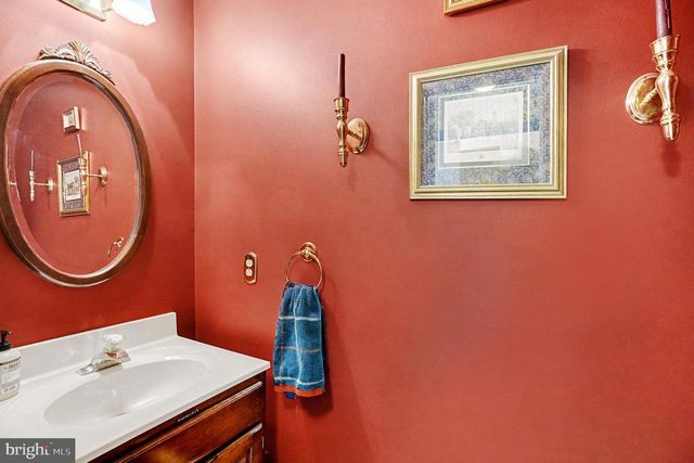 461 TAILOR WAY, Lansdale, PA 19446