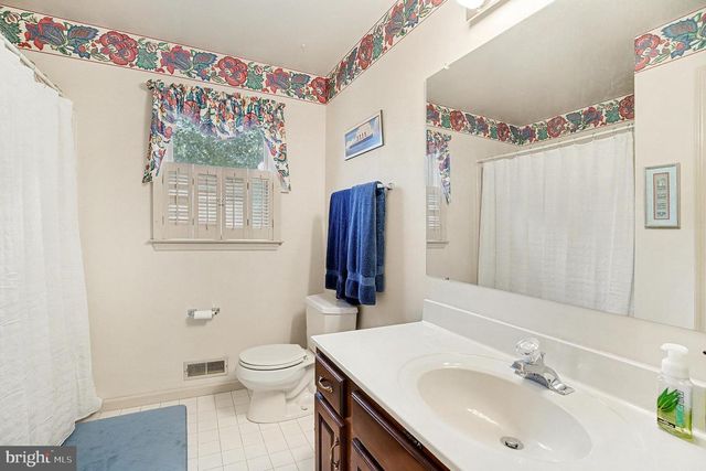 461 TAILOR WAY, Lansdale, PA 19446