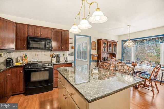 461 TAILOR WAY, Lansdale, PA 19446