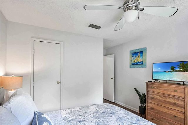 850 Mallery Street, E12, St. Simons Island, GA 31522