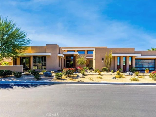 3 Via Merenda, Rancho Mirage, CA 92270