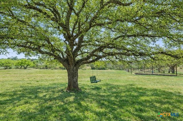 3410 W Ranch Road 152, Llano, TX 78643