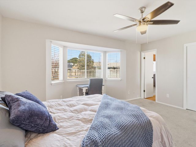 6405 Avenida La Costa NE, Albuquerque, NM 87109