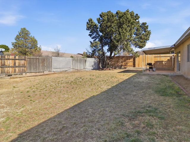 6405 Avenida La Costa NE, Albuquerque, NM 87109