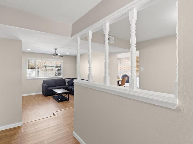 6405 Avenida La Costa NE, Albuquerque, NM 87109