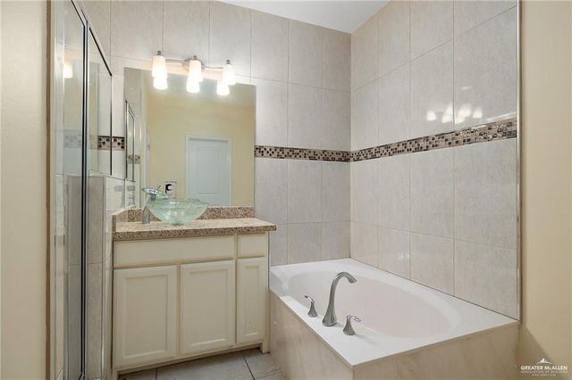 3720 Yellowhammer Avenue, Mcallen, TX 78504