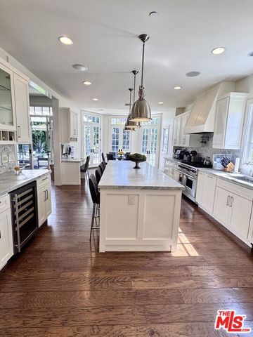 1404 Beckwith Avenue, Los Angeles, CA 90049