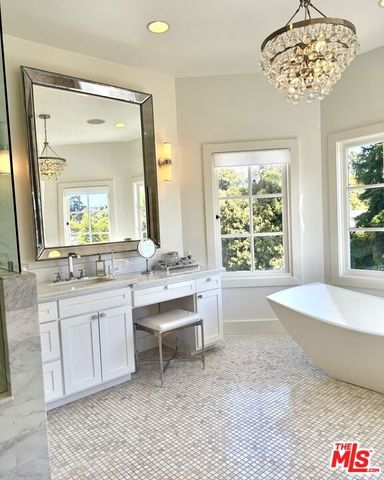 1404 Beckwith Avenue, Los Angeles, CA 90049