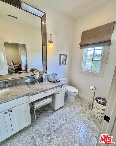 1404 Beckwith Avenue, Los Angeles, CA 90049