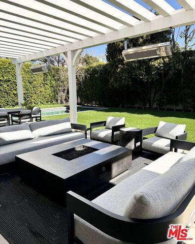 1404 Beckwith Avenue, Los Angeles, CA 90049