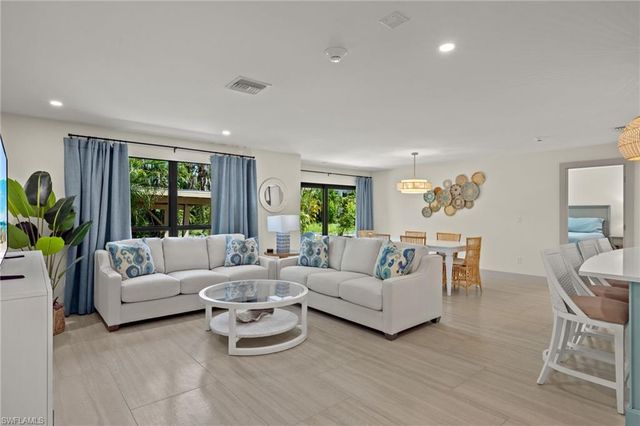 5117 Sea Bell RD # G102, Sanibel, FL 33957