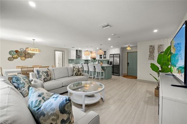 5117 Sea Bell RD # G102, Sanibel, FL 33957