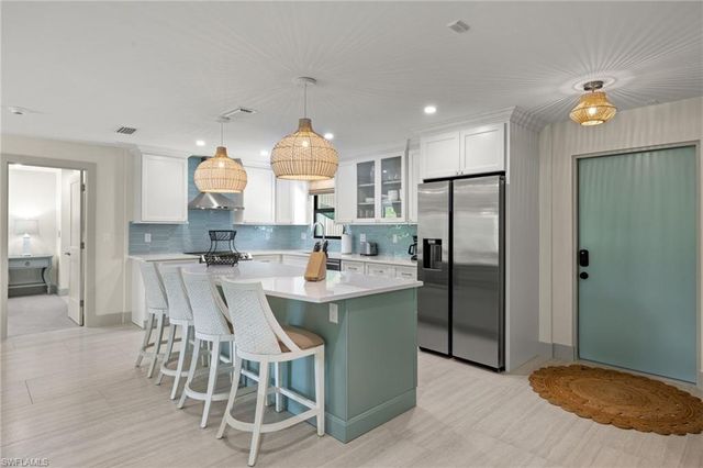 5117 Sea Bell RD # G102, Sanibel, FL 33957