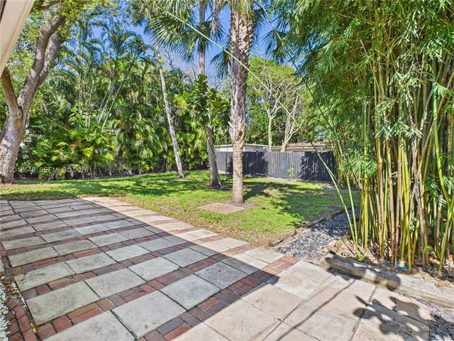 1632 SW 28th Ave, Fort Lauderdale, FL 33312