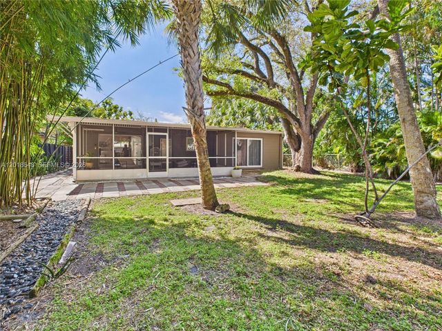 1632 SW 28th Ave, Fort Lauderdale, FL 33312