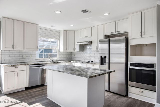 117 Stoneburg Drive, Duson, LA 70529