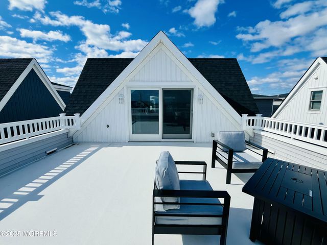 127 Dewey Drive, Ortley Beach, NJ 08751