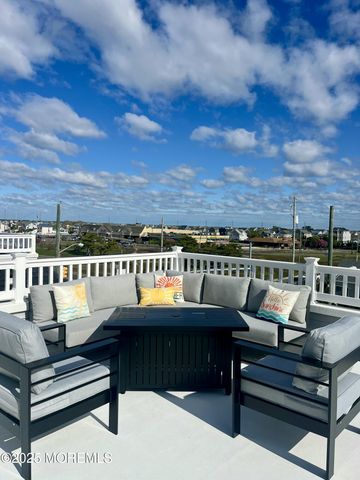 127 Dewey Drive, Ortley Beach, NJ 08751