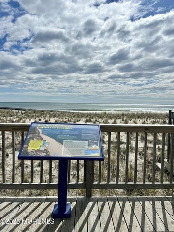 127 Dewey Drive, Ortley Beach, NJ 08751