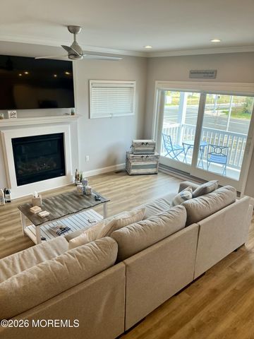 127 Dewey Drive, Ortley Beach, NJ 08751