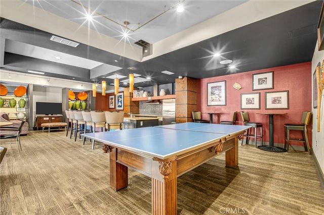 100 S Alameda 280, Los Angeles, CA 90012