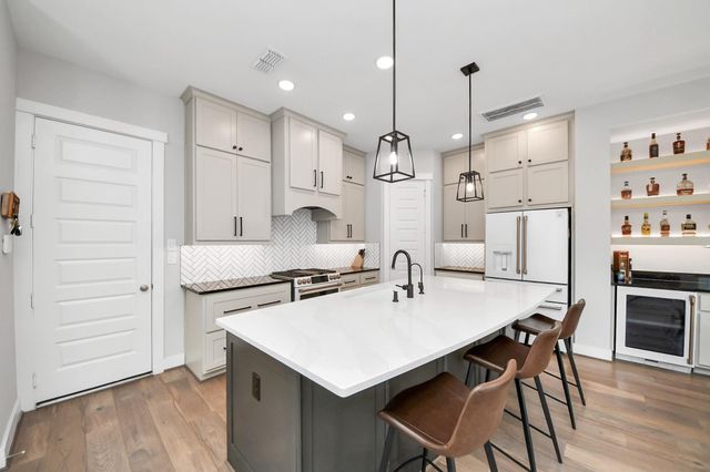 10954 Hewitt Cliff Lane, Houston, TX 77043