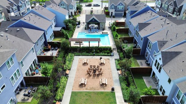 10954 Hewitt Cliff Lane, Houston, TX 77043