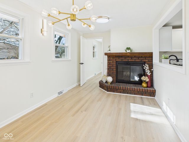 5 W Estate Street, Anderson, IN 46013