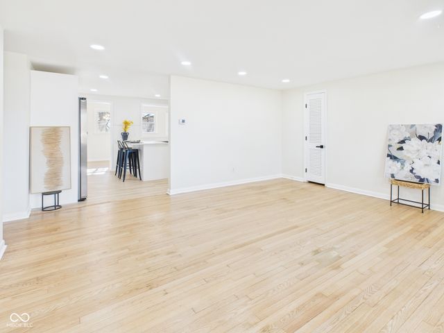 5 W Estate Street, Anderson, IN 46013