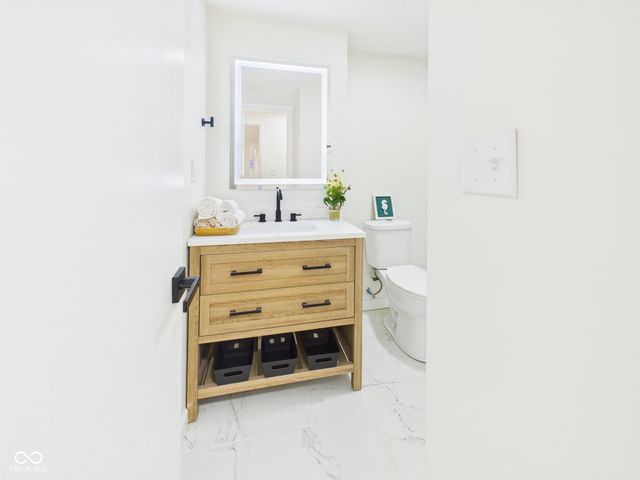 5 W Estate Street, Anderson, IN 46013