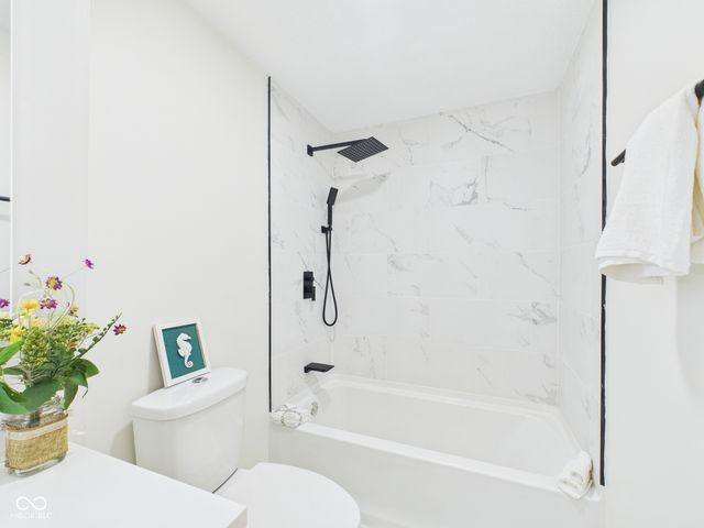 5 W Estate Street, Anderson, IN 46013