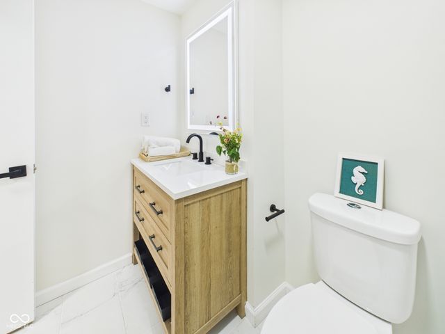 5 W Estate Street, Anderson, IN 46013