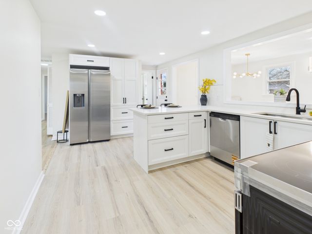 5 W Estate Street, Anderson, IN 46013