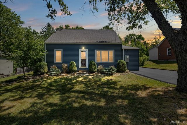 5469 South Freeman Road, Orchard Park, NY 14127