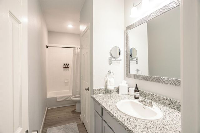 7326 Conley Street, Houston, TX 77021