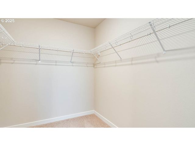 2170 36th Ave, Forest Grove, OR 97116