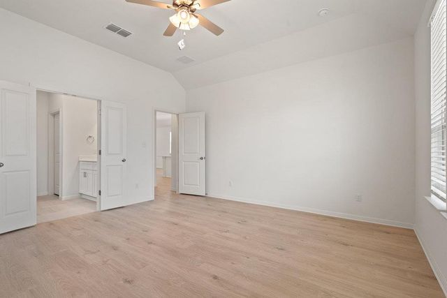 267 Tenny LN, Kyle, TX 78640