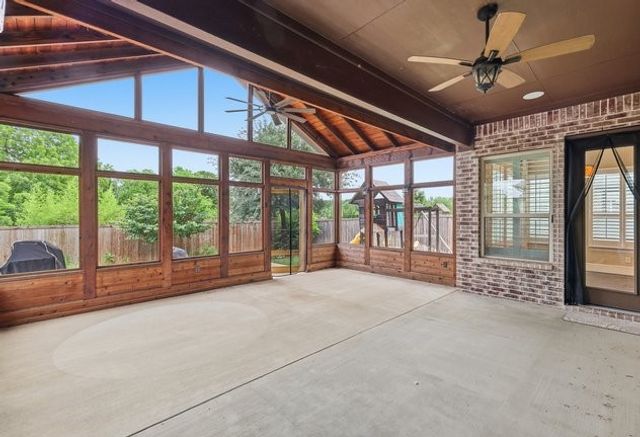 204 Shadow Creek Lane, Hickory Creek, TX 75065