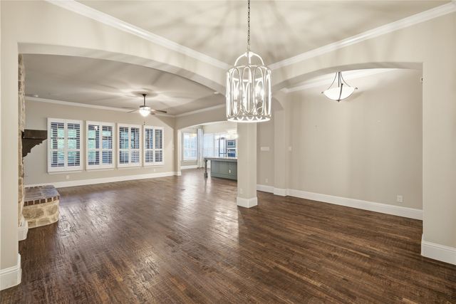 204 Shadow Creek Lane, Hickory Creek, TX 75065