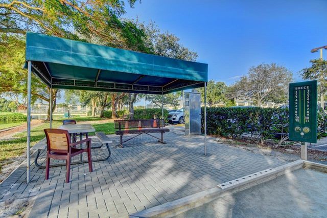 2402 Antigua Circle E3, Coconut Creek, FL 33066