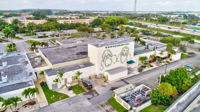 2402 Antigua Circle E3, Coconut Creek, FL 33066