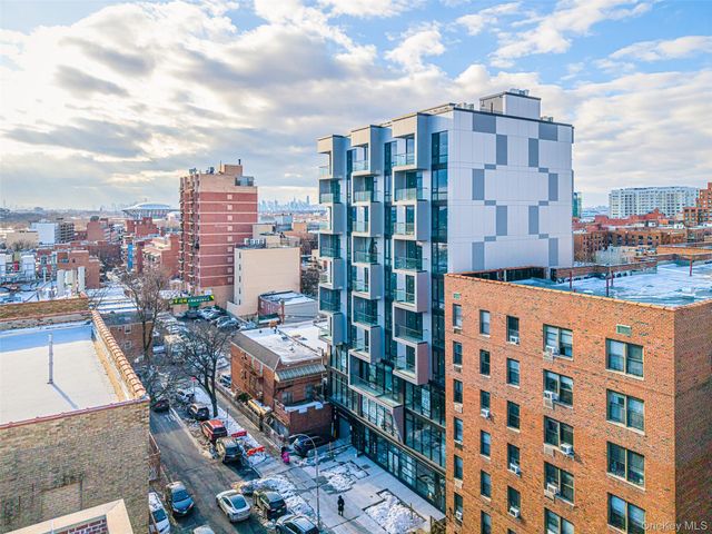 134-11 Franklin Avenue 6C, Flushing, NY 11355