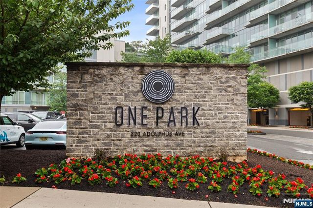 320 Adolphus Avenue 604, Cliffside Park, NJ 07010