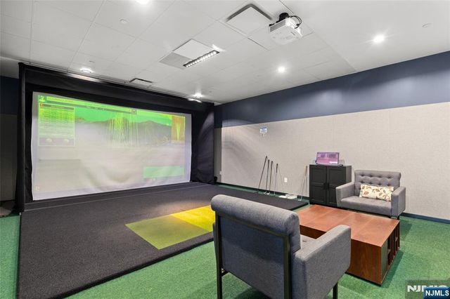 320 Adolphus Avenue 604, Cliffside Park, NJ 07010