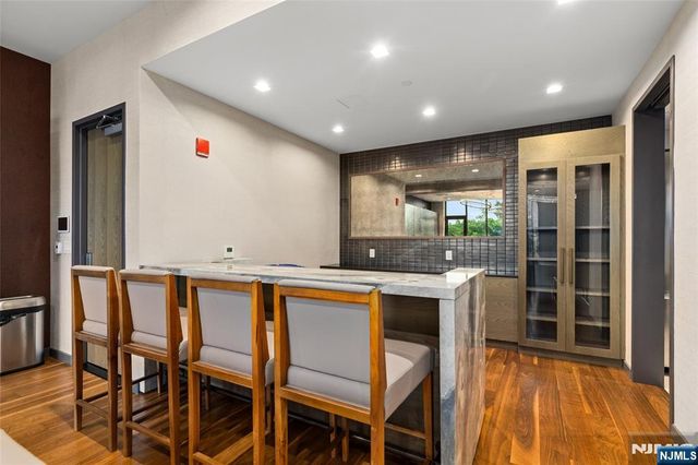 320 Adolphus Avenue 604, Cliffside Park, NJ 07010